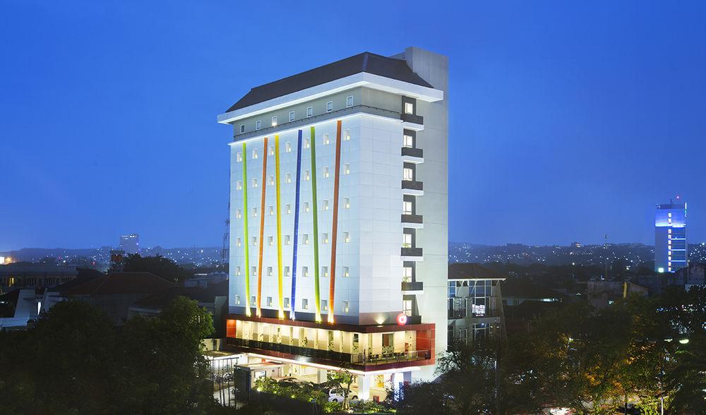Hotel Amaris Simpang Lima Semarang Zewnętrze zdjęcie